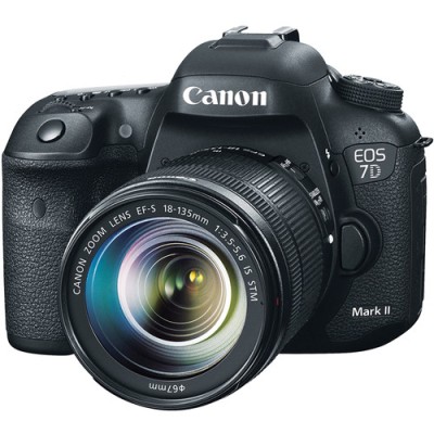 دوربین-دیجیتال-کانن-Canon-EOS-7D-Mark-II-with-18-135mm-IS-STM